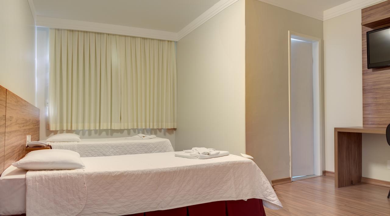 Hotel Villareal Conselheiro Lafaiete Buitenkant foto